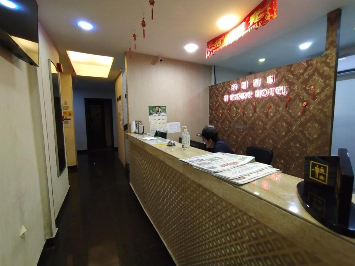 מירי Super Oyo 90668 Joy Inn מראה חיצוני תמונה